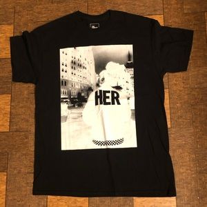 HER Shirt Nike Dunk Jordan 1 Retro New Balance 9060 Adidas Samba Puma Speedcat